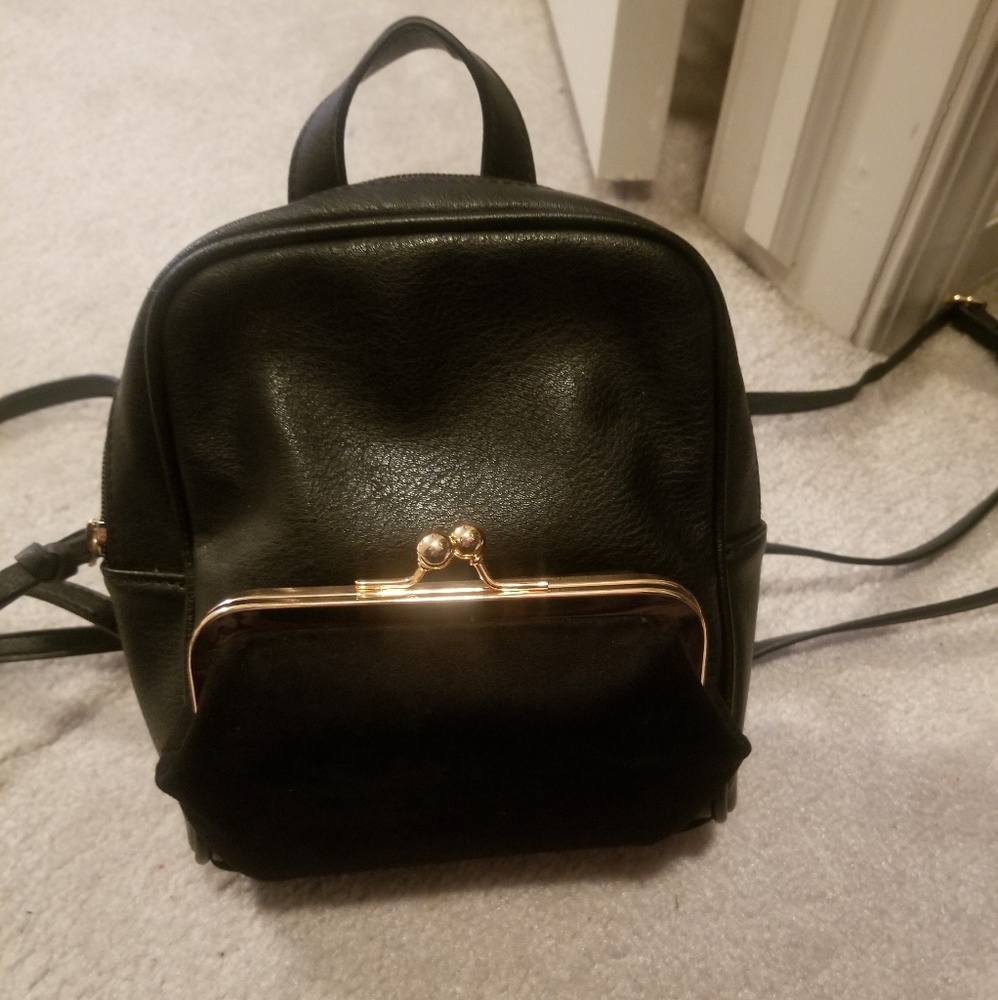 Lauren Conrad small backpack purse